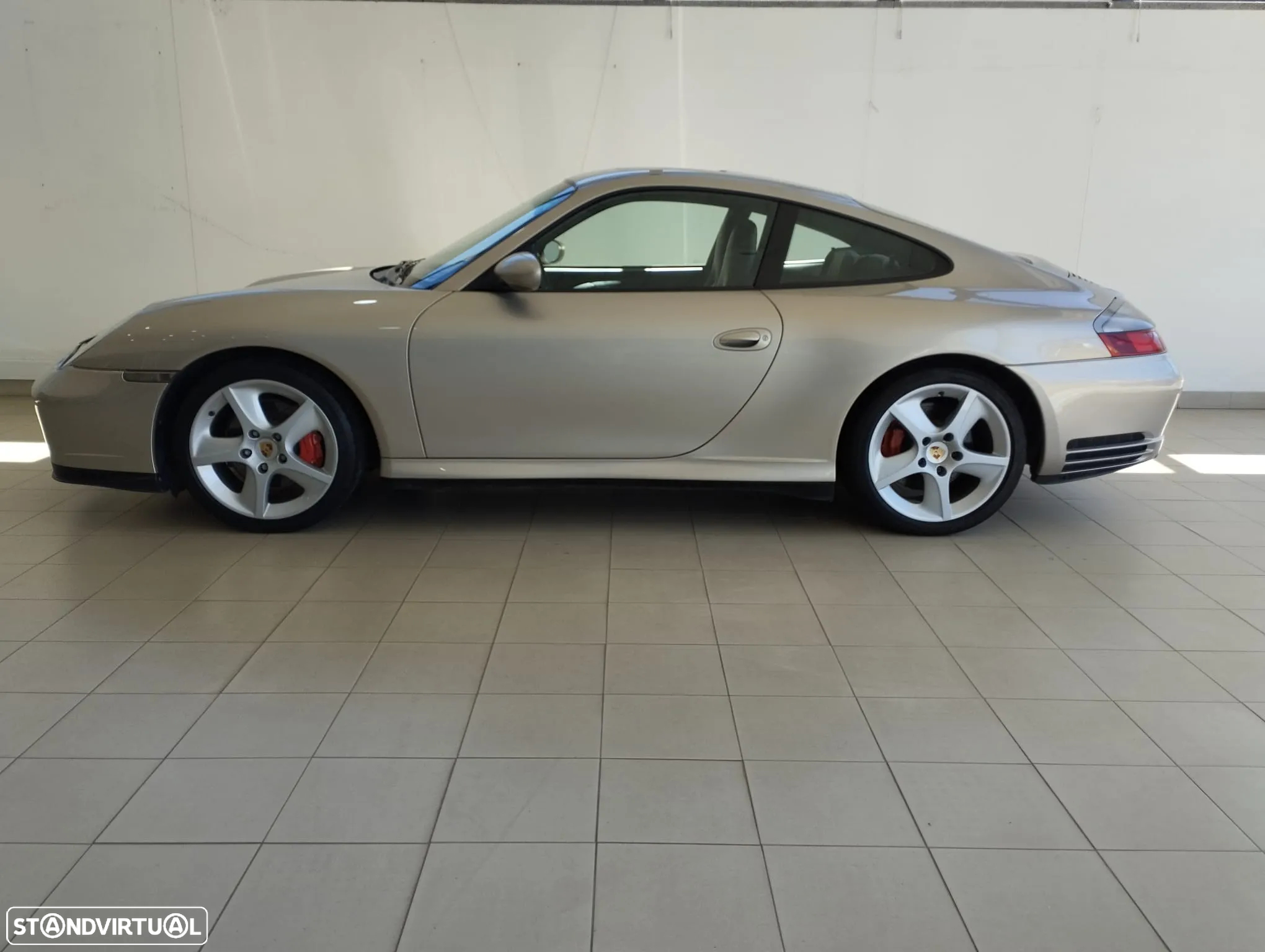 Porsche 911 (996) Carrera 4 S - 4