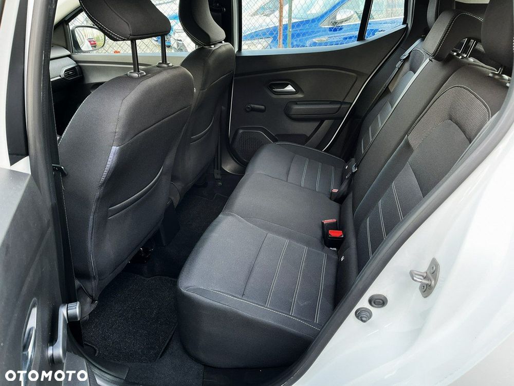 Dacia Sandero - 27