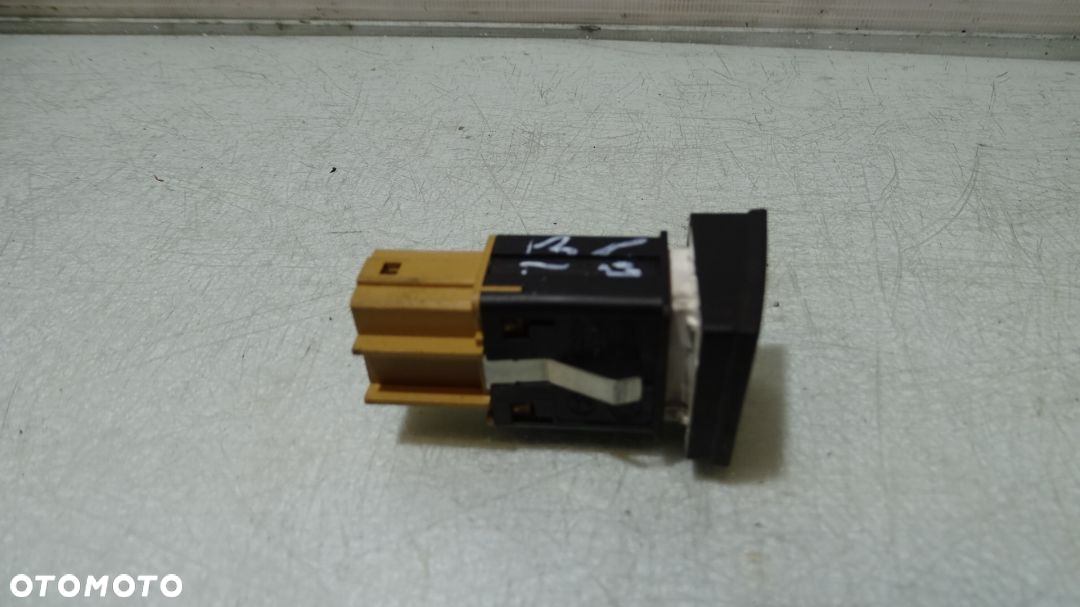 PRZYCISK AUTO HOLD VOLKSWAGEN PASSAT B6 2.0TFSI 3C0927227A - 2