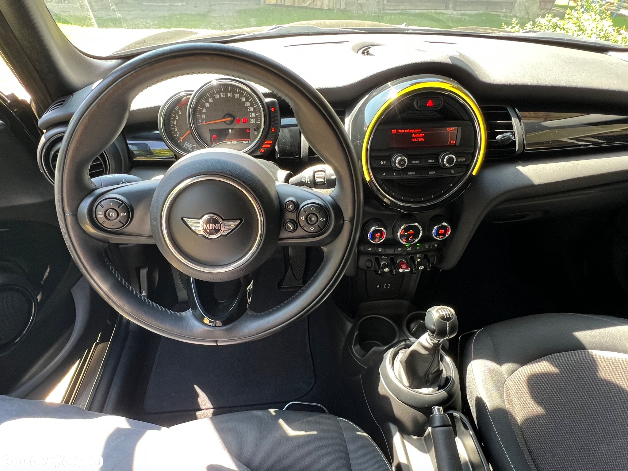 MINI ONE Standard - 14