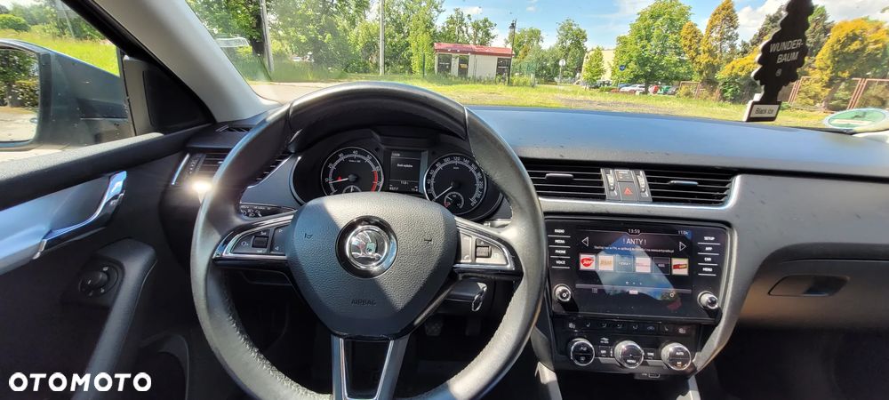 Skoda Octavia 1.4 TSI Ambition - 10