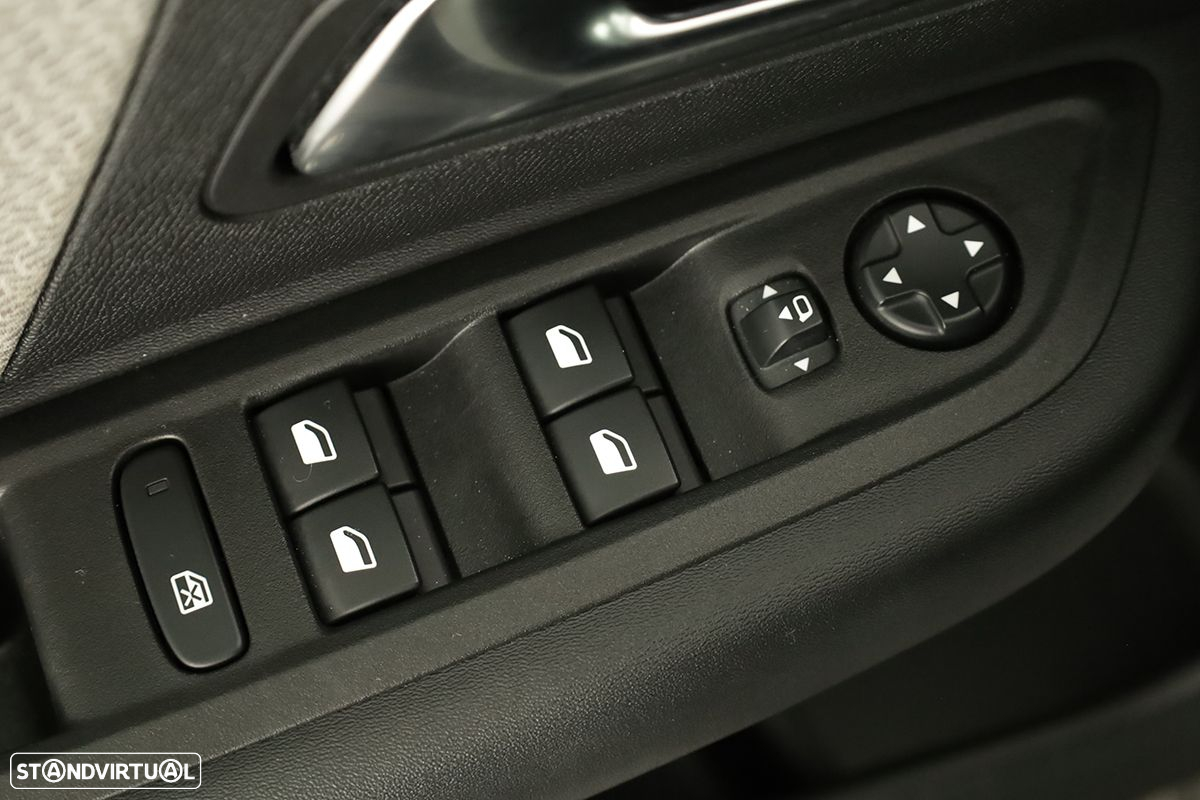 Citroën C4 1.2 PureTech Max - 22