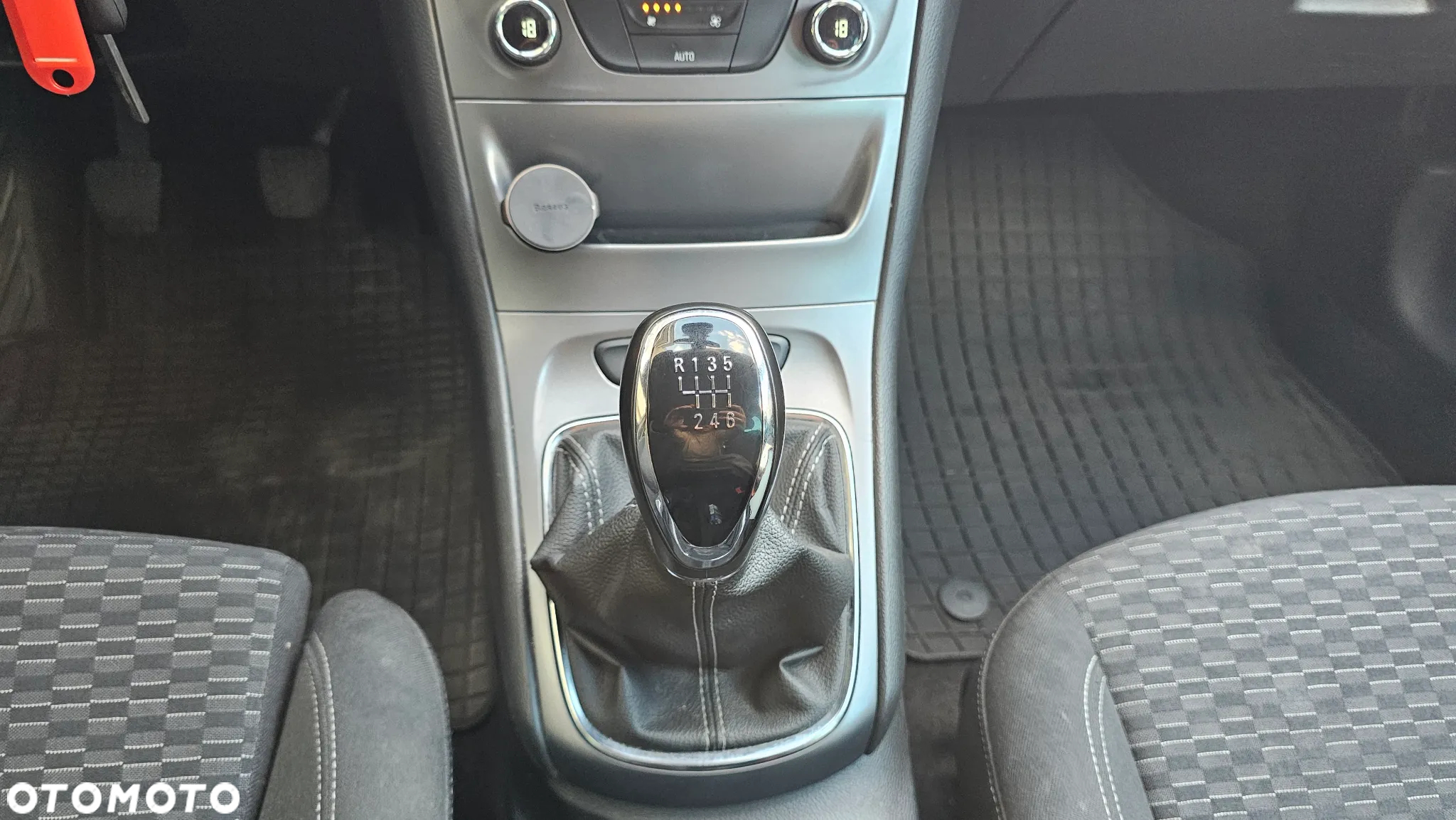 Opel Astra V 1.6 CDTI Enjoy - 9