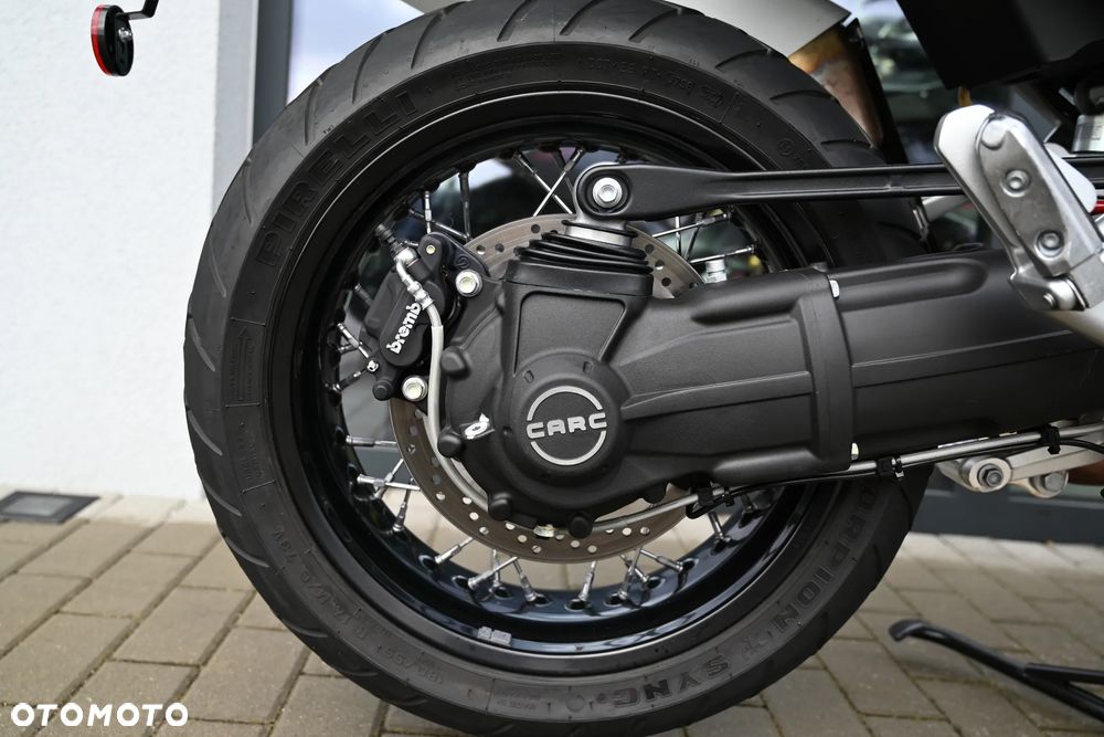 Moto Guzzi Stelvio - 22