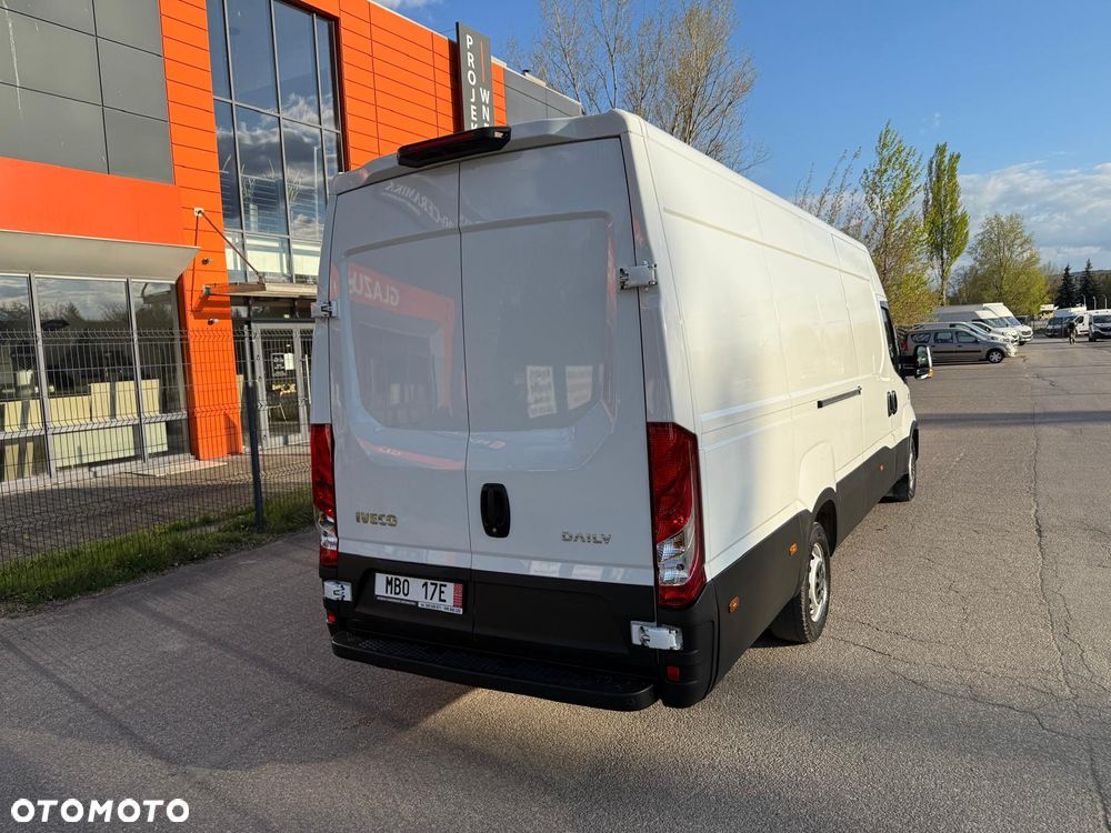 Iveco Daily 35S180, 3.0 180KM, L4H2, HiMatic, Niski przebieg, Bardzo zadbane - 10