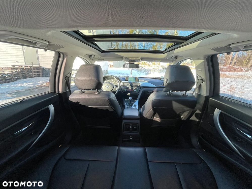 BMW Seria 3 320d - 19