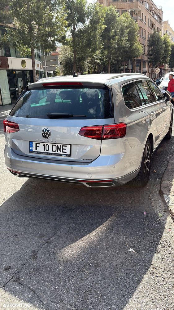 Volkswagen Passat 2.0 TDI DSG 4Motion Highline - 18
