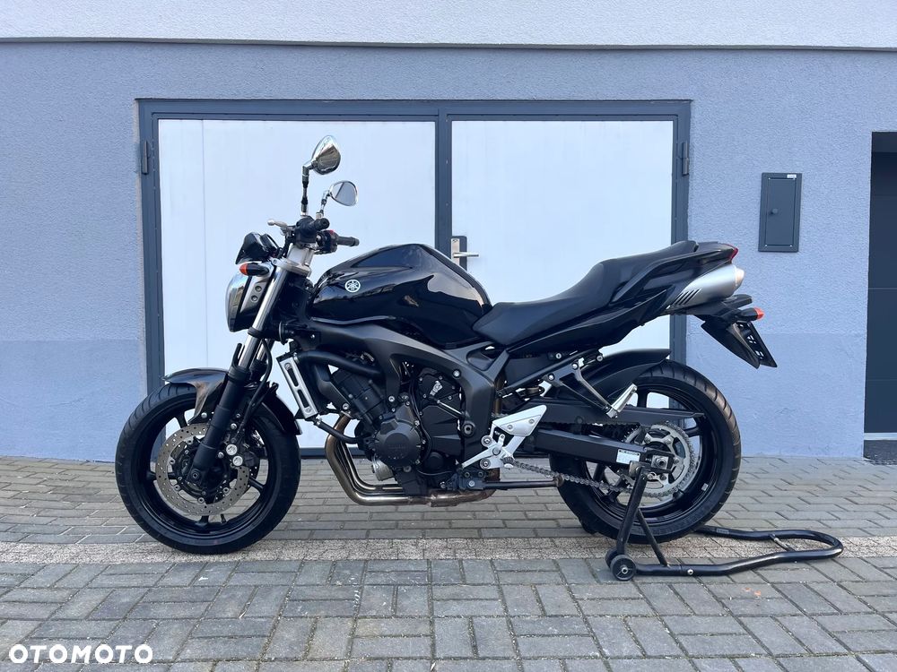 Yamaha FZ6 - 6