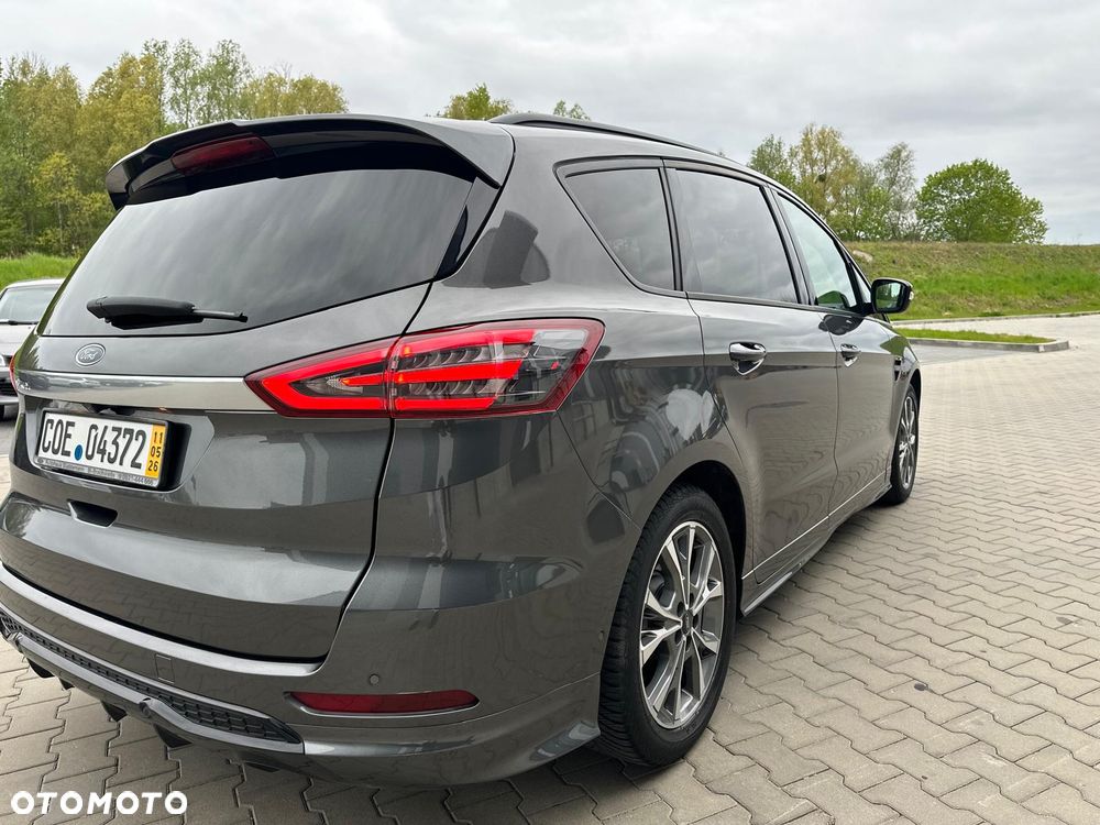 Ford S-Max - 21