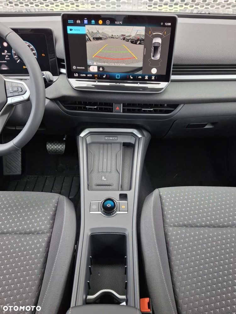 Volkswagen T-Roc 1.5 eTSI Life DSG - 23