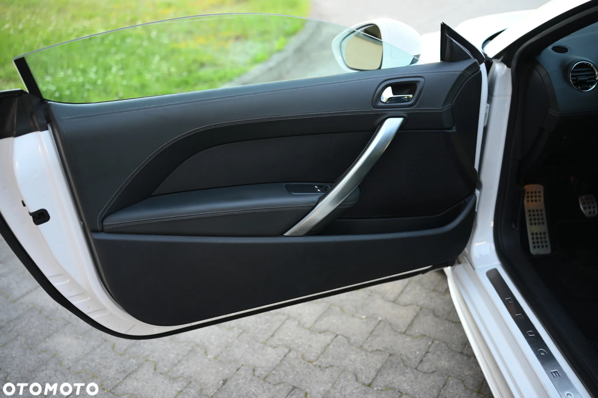 Peugeot RCZ 1.6 THP - 13