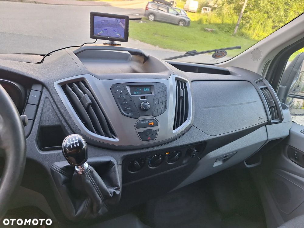 Ford Transit - 27