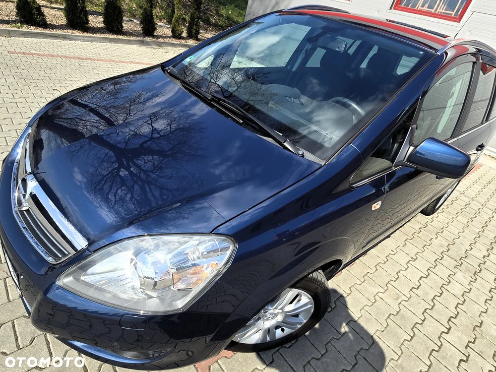 Opel Zafira 1.8 Innovation 110 Jahre - 3