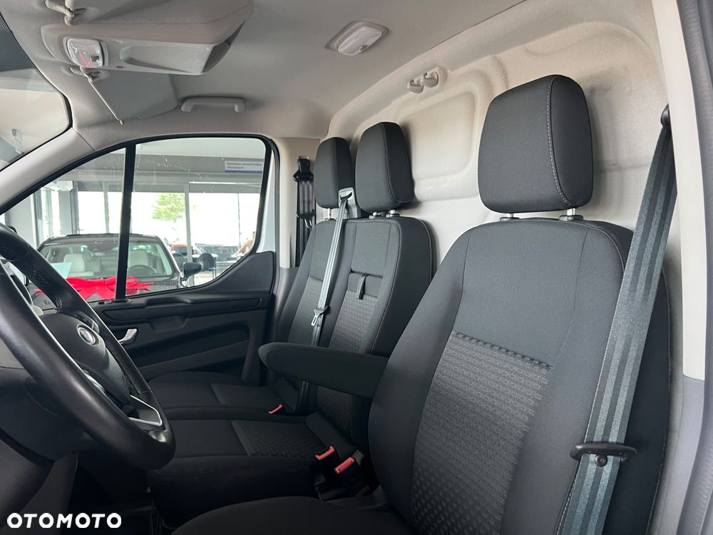 Ford Transit custom - 19