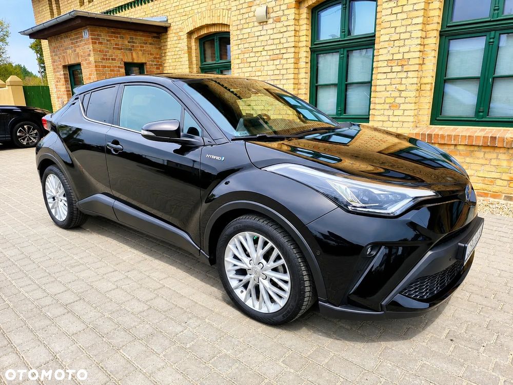 Toyota C-HR 2.0 Hybrid Executive - 1