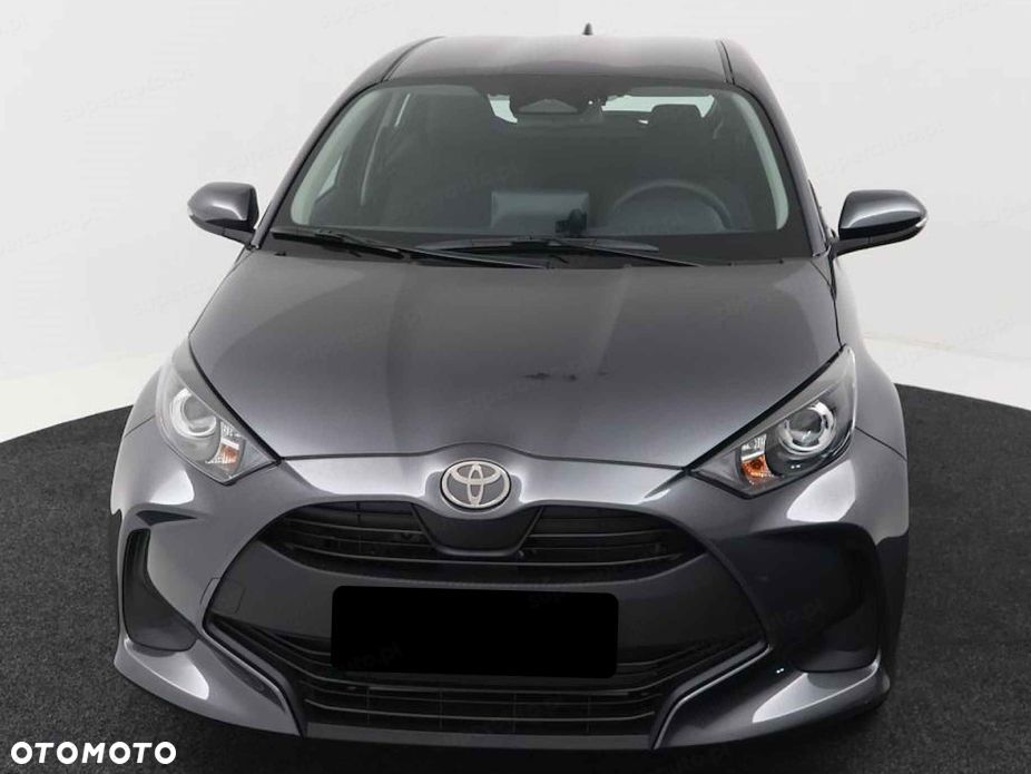 Toyota Yaris - 4