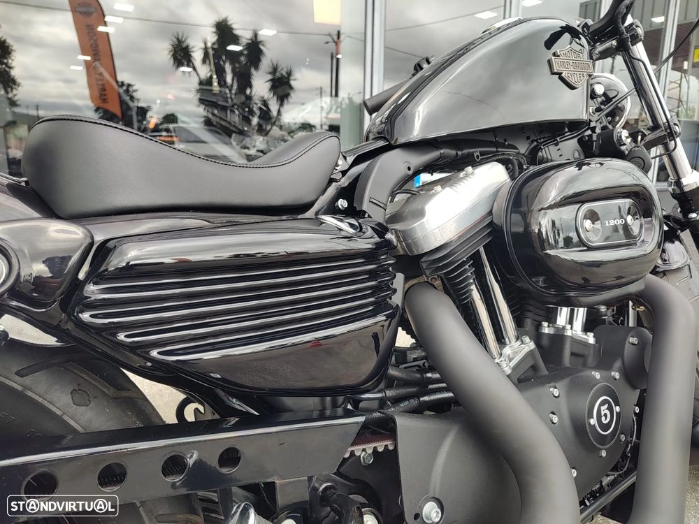 Harley-Davidson Sportster XL 1200X Forty-Eight - 13