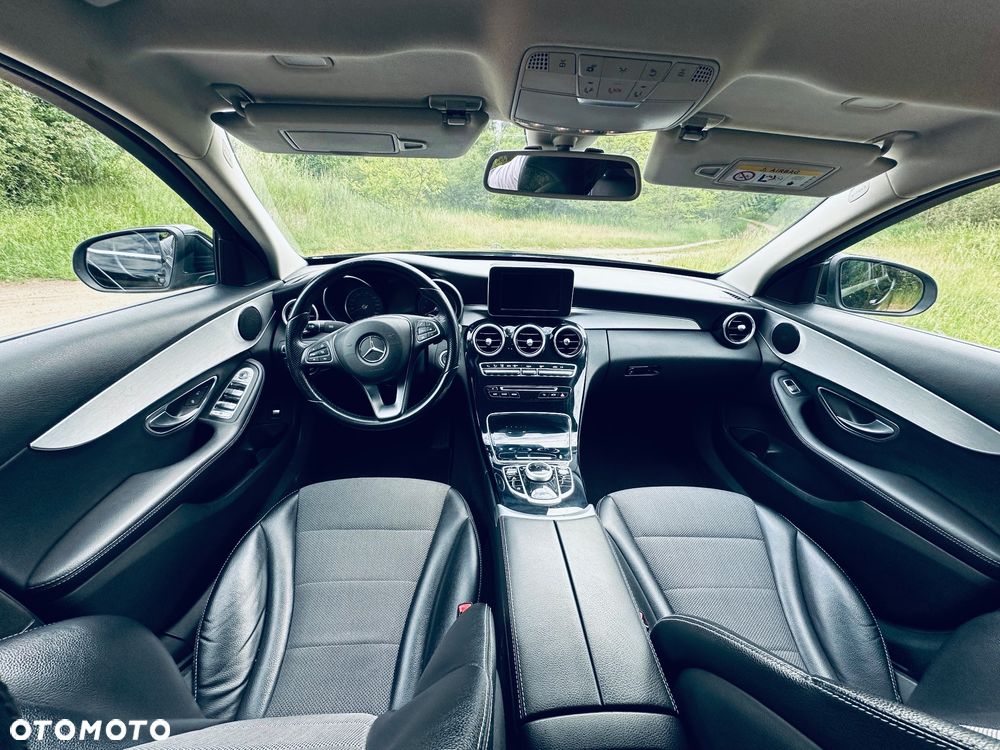 Mercedes-Benz Klasa C 180 7G-TRONIC - 4