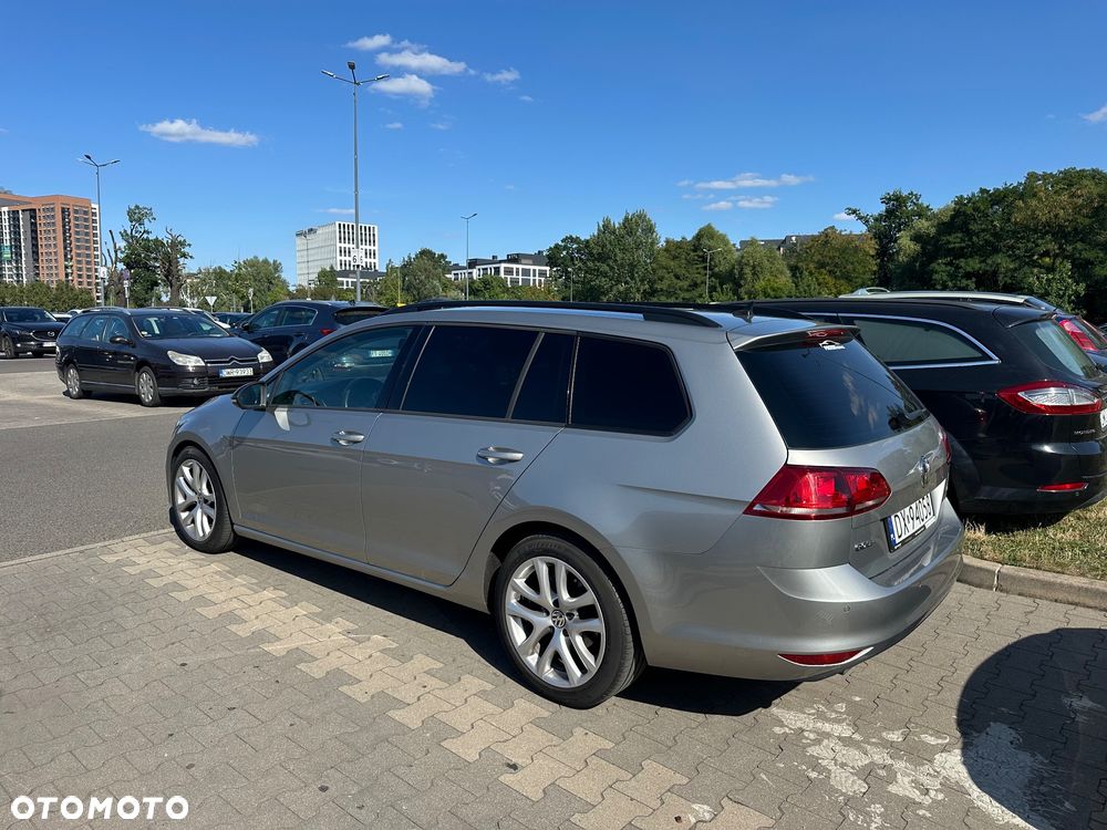 Volkswagen Golf 1.6 TDI BlueMot Comfortline - 4