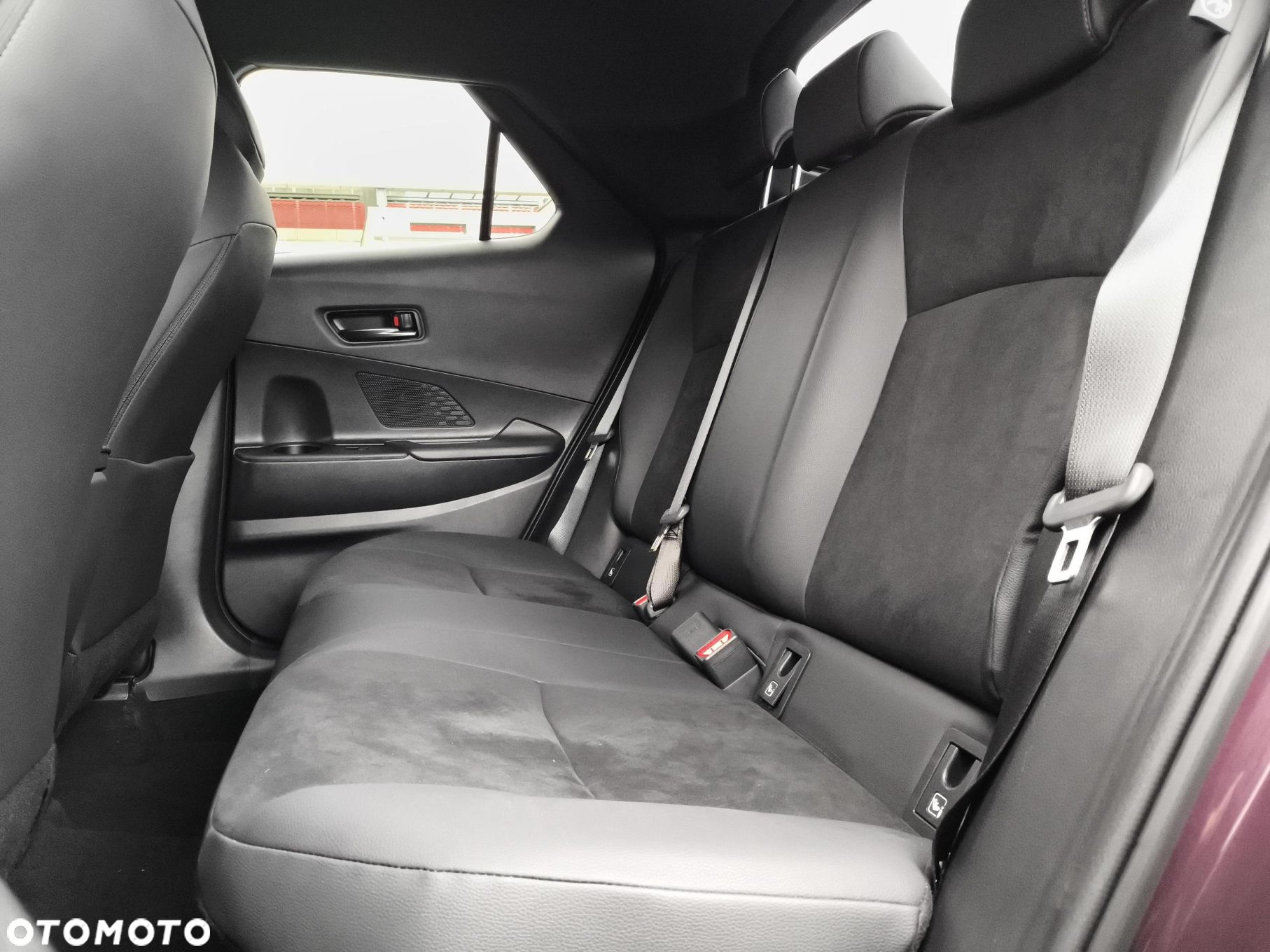 Toyota C-HR 2.0 Hybrid Dynamic Force GR Sport AWD - 13