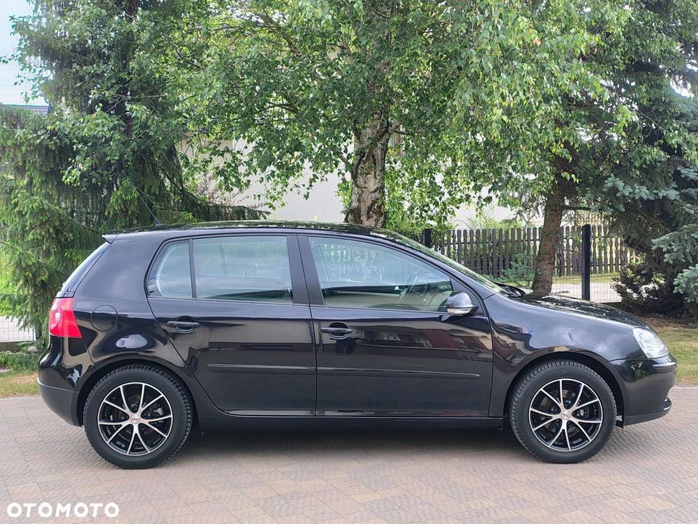 Volkswagen Golf 1.6 Trendline - 38