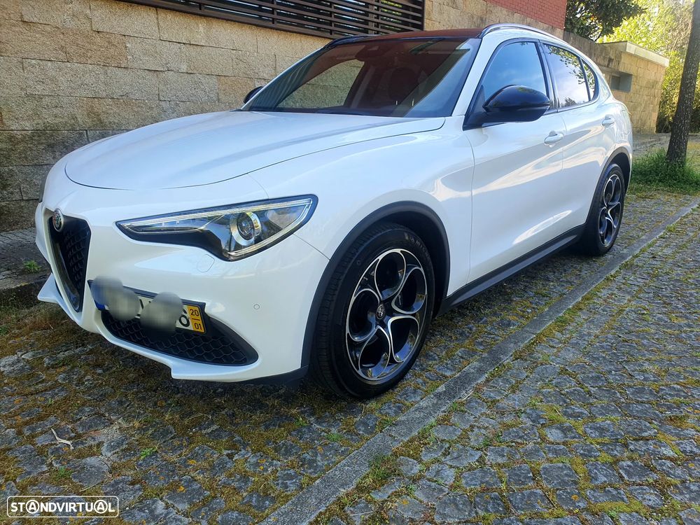Alfa Romeo Stelvio 2.2 D B-Tech AT8 - 23