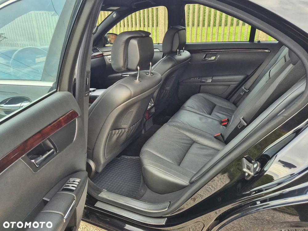 Mercedes-Benz Klasa S 500 4Matic 7G-TRONIC - 11