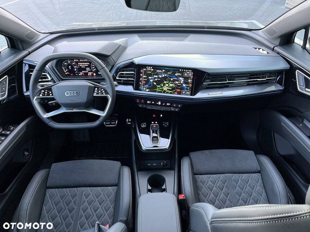 Audi Q4 e-tron - 5