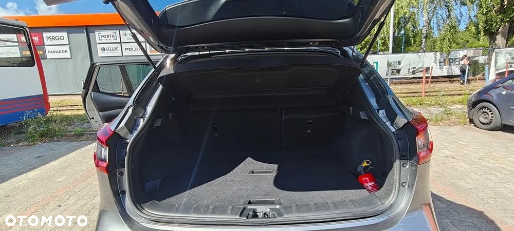 Nissan Qashqai 1.6 DIG-T Tekna+ - 9