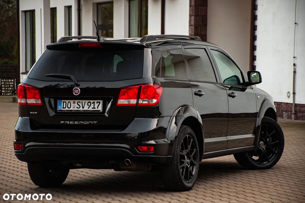 Fiat Freemont 2.0 Multijet 16V DPF Automatik Allrad Black Code - 23