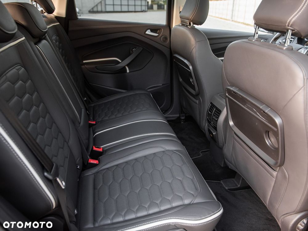 Ford Kuga 2.0 TDCi 4x4 Vignale - 34