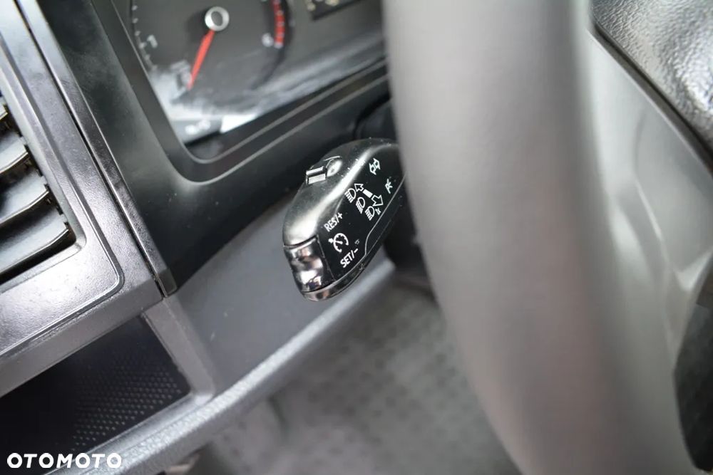 Volkswagen TRANSPORTER T6 DOKA - 30