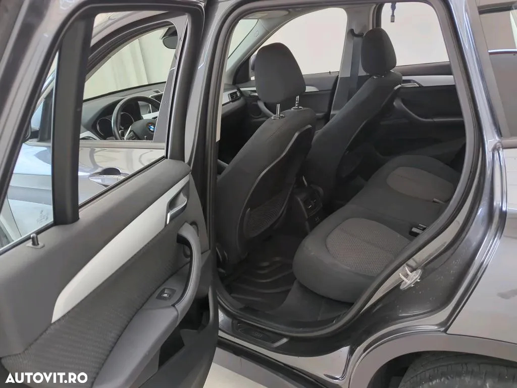 BMW X1 - 4