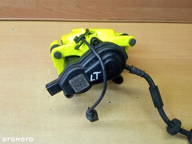 ZACISK HAMULCOWY LEWY TYŁ AUDI S8 D4 4.0 TFSI - 2