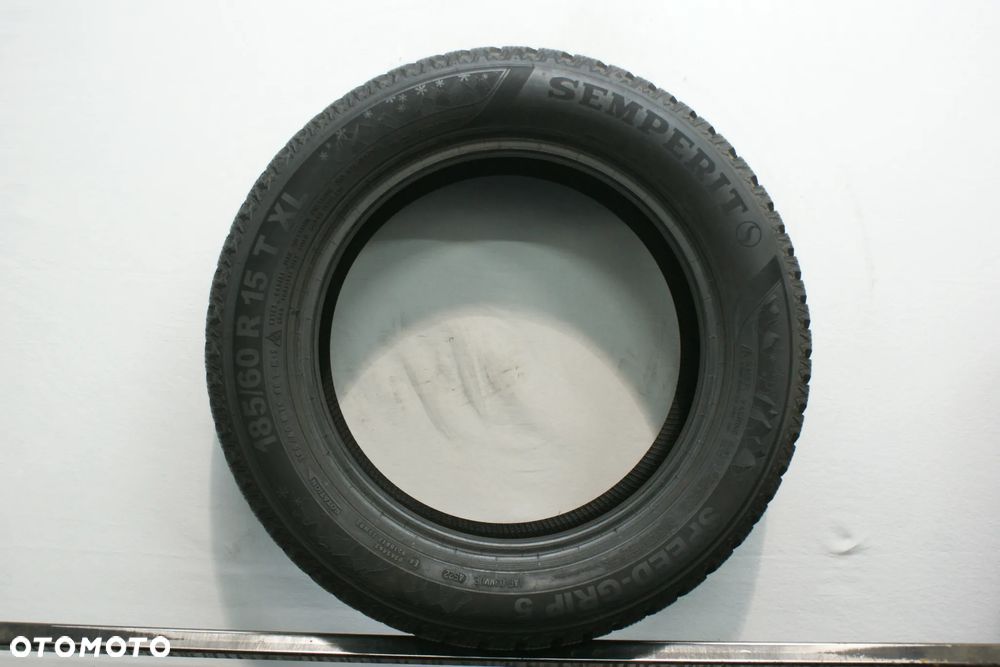 zimowe 185/60R15 SEMPERIT SPEED-GRIP 5 , 7,7mm B3441 - 2