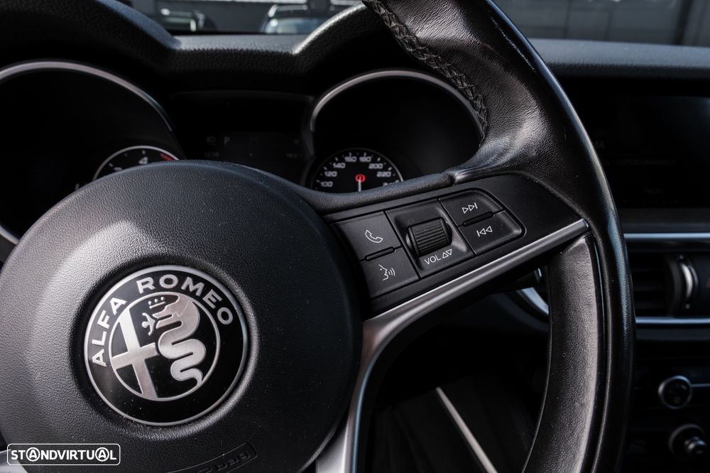 Alfa Romeo Stelvio 2.2 D Veloce Ti Q4 AT8 - 17