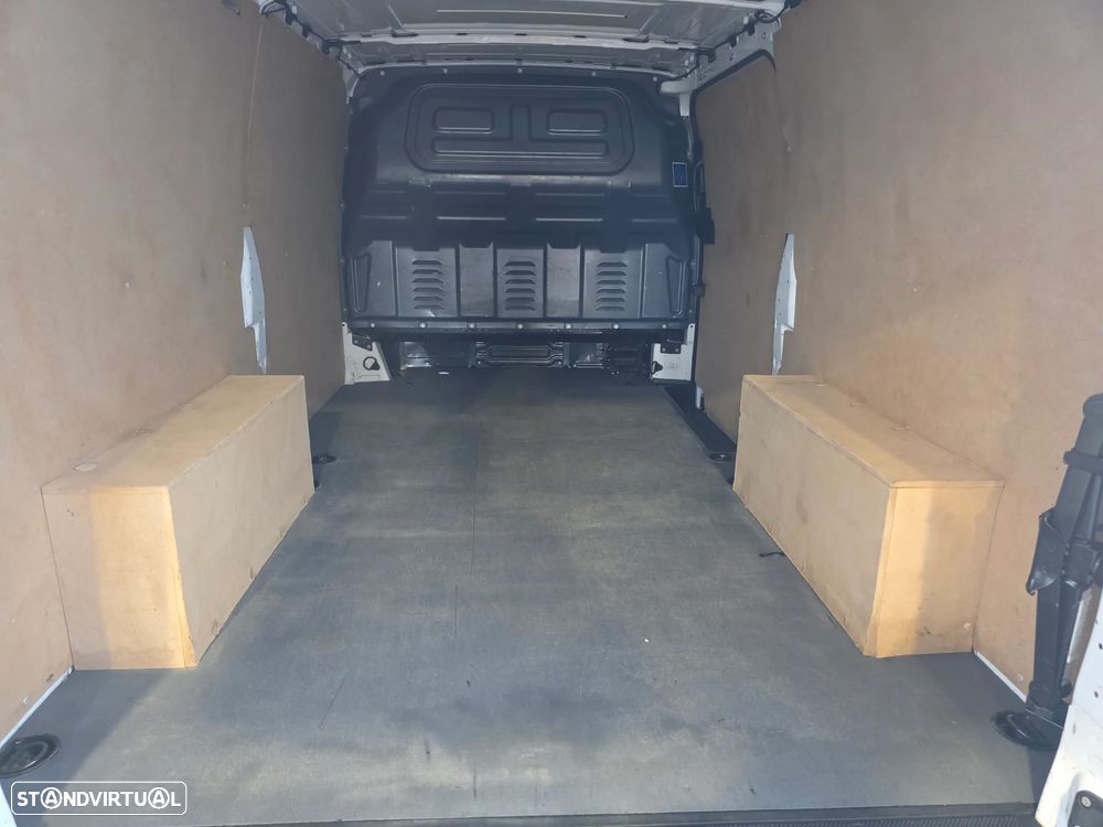 Mercedes-Benz Vito 114CDI/34 Longa Pro (IVA INCLUIDO) - 7