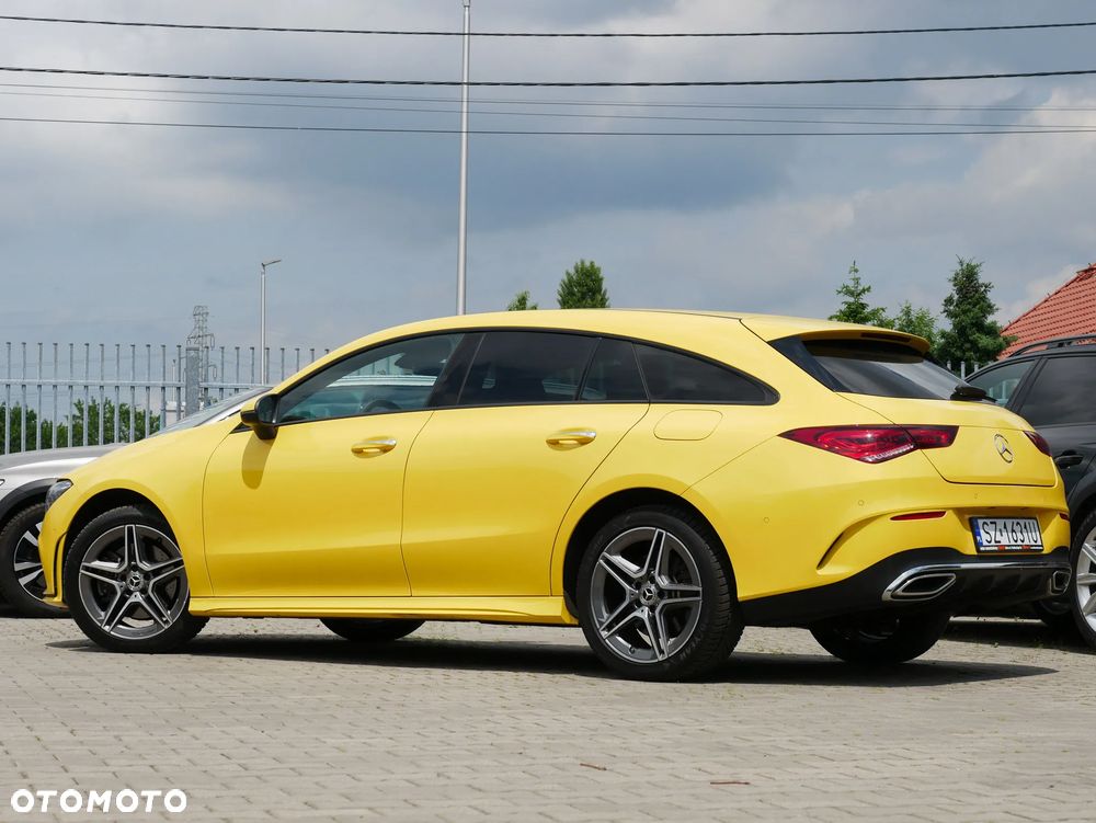 Mercedes-Benz CLA 250 e 8G-DCT AMG Line - 32