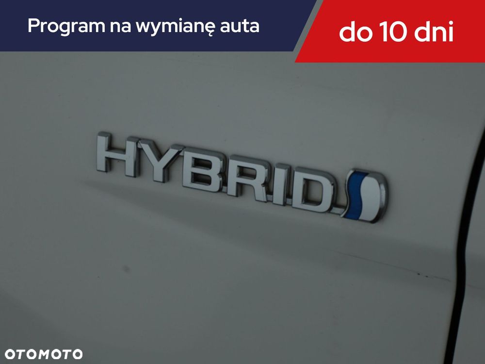 Toyota Camry - 22
