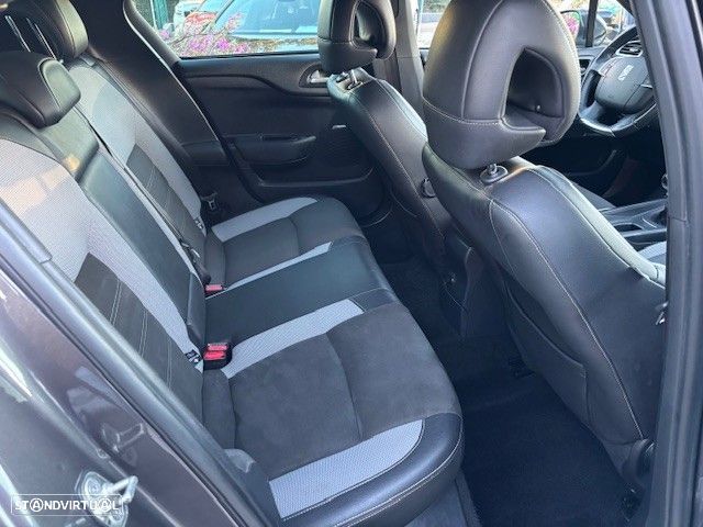 DS DS4 Crossback 1.6 BlueHDi So Chic - 13