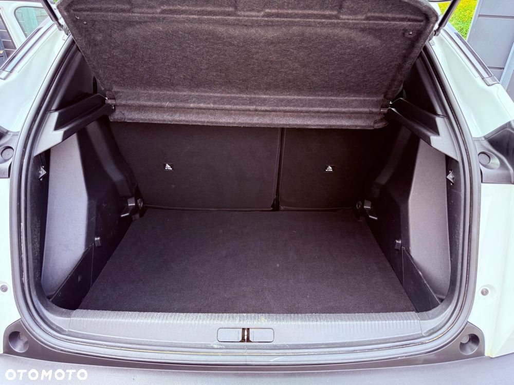 Peugeot 2008 1.5 BlueHDi Active Pack S&S - 27