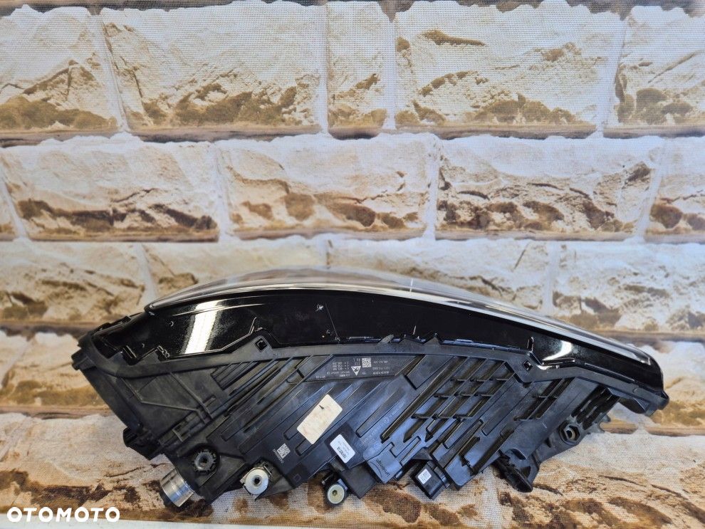 audi q8 24\'\' lift matrix led 4m8941039 lewa lampa europa - 10