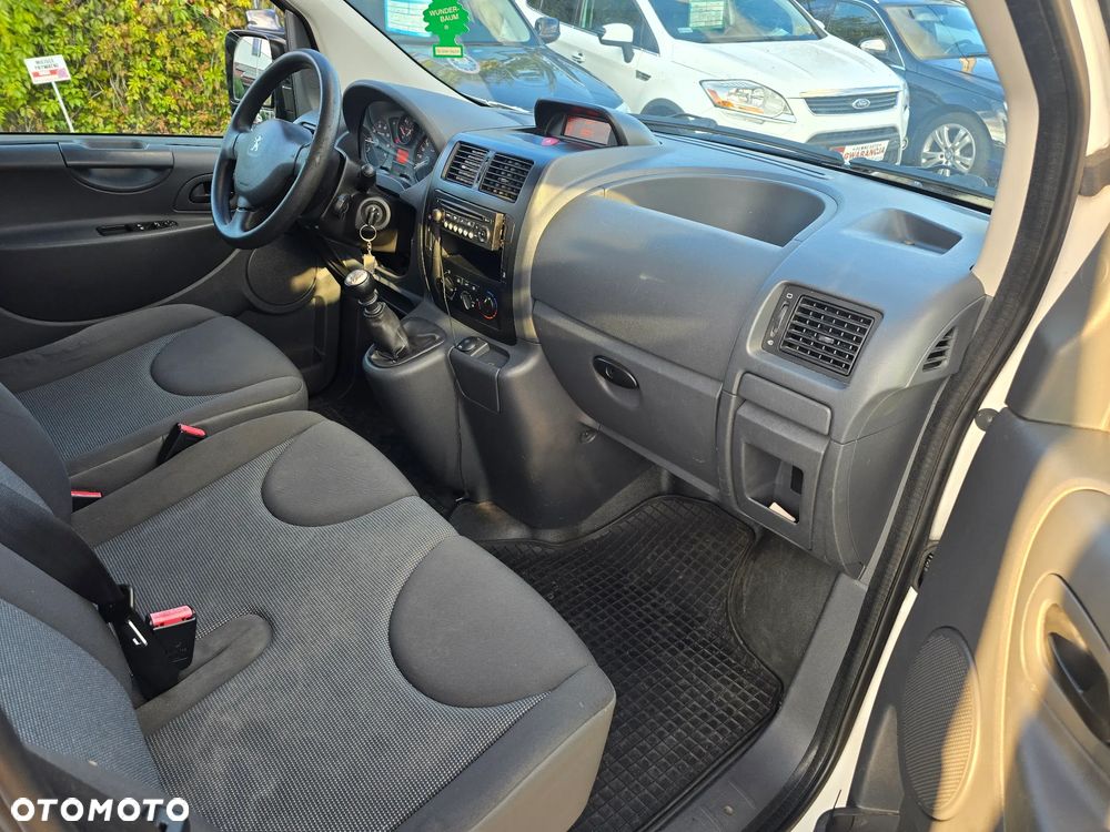 Peugeot Expert - 11
