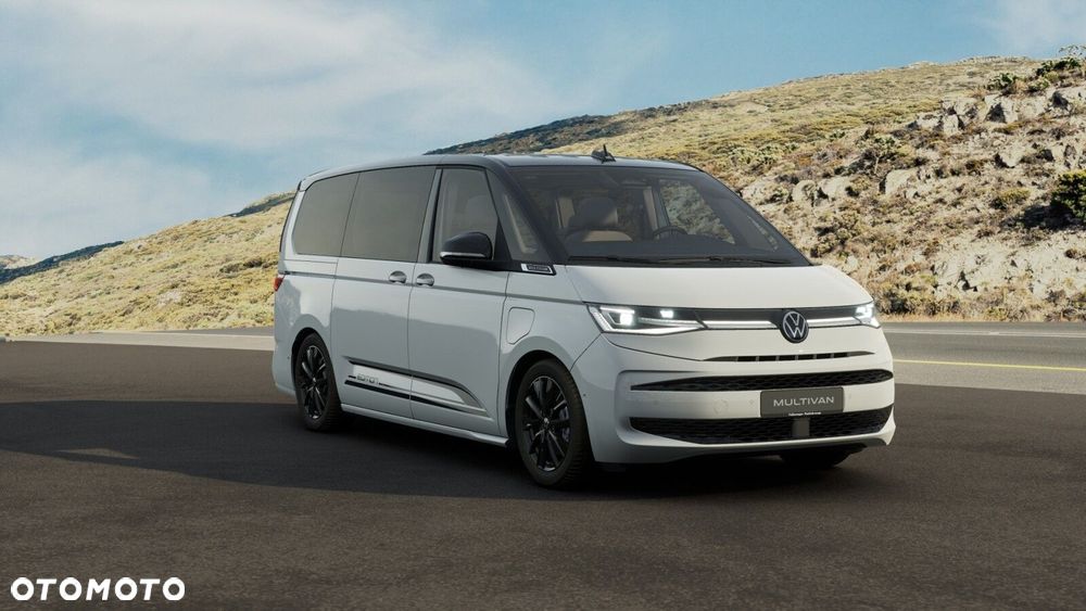 Volkswagen Multivan - 11