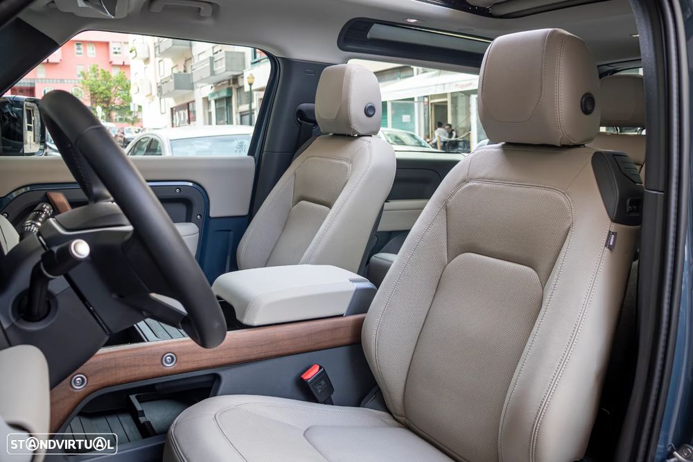 Land Rover Defender 3.0 I6 90 AWD SE - 10