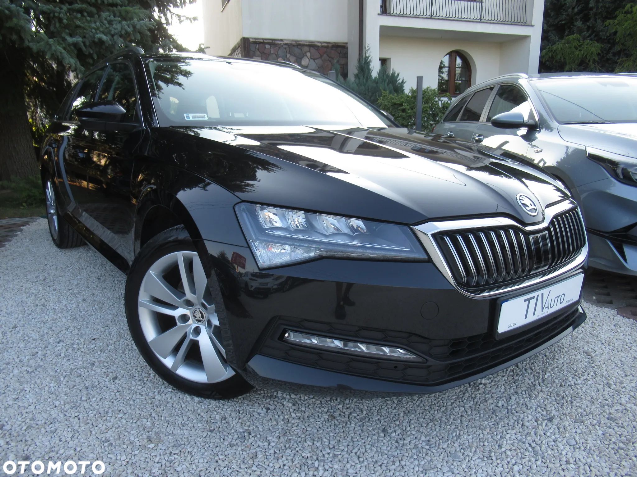 Skoda Superb 2.0 TSI Ambition DSG - 1