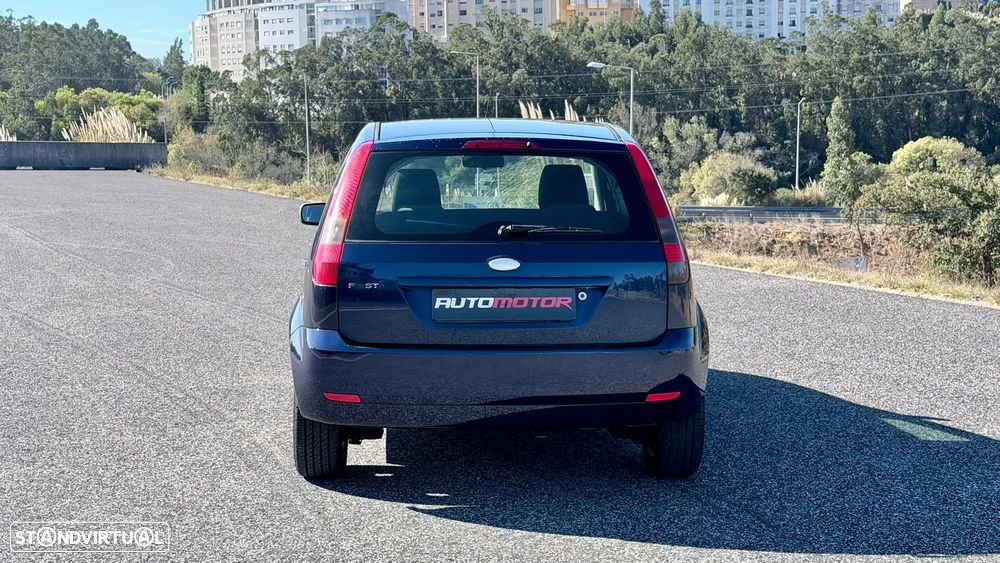 Ford Fiesta - 5