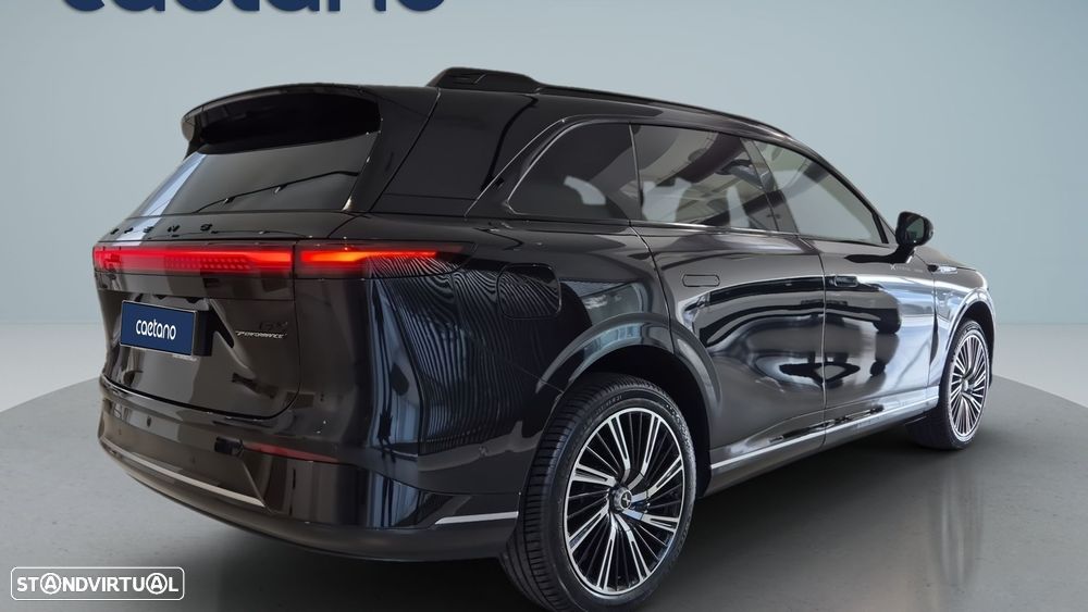 Xpeng G9 98 kWh AWD Performance - 8