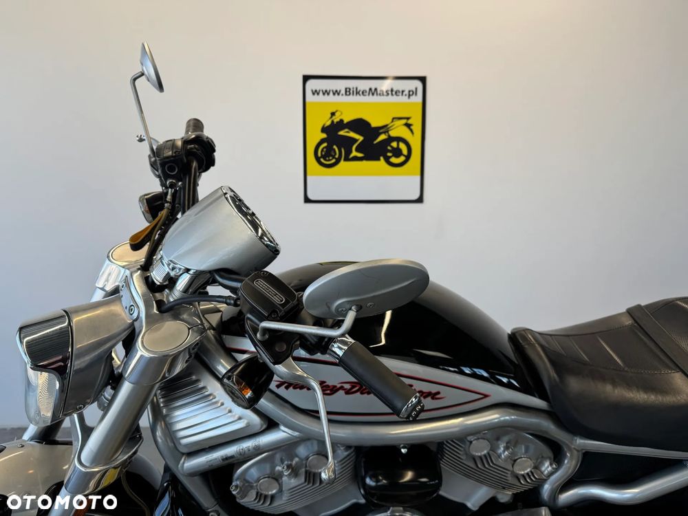 Harley-Davidson V-Rod Street Rod - 20