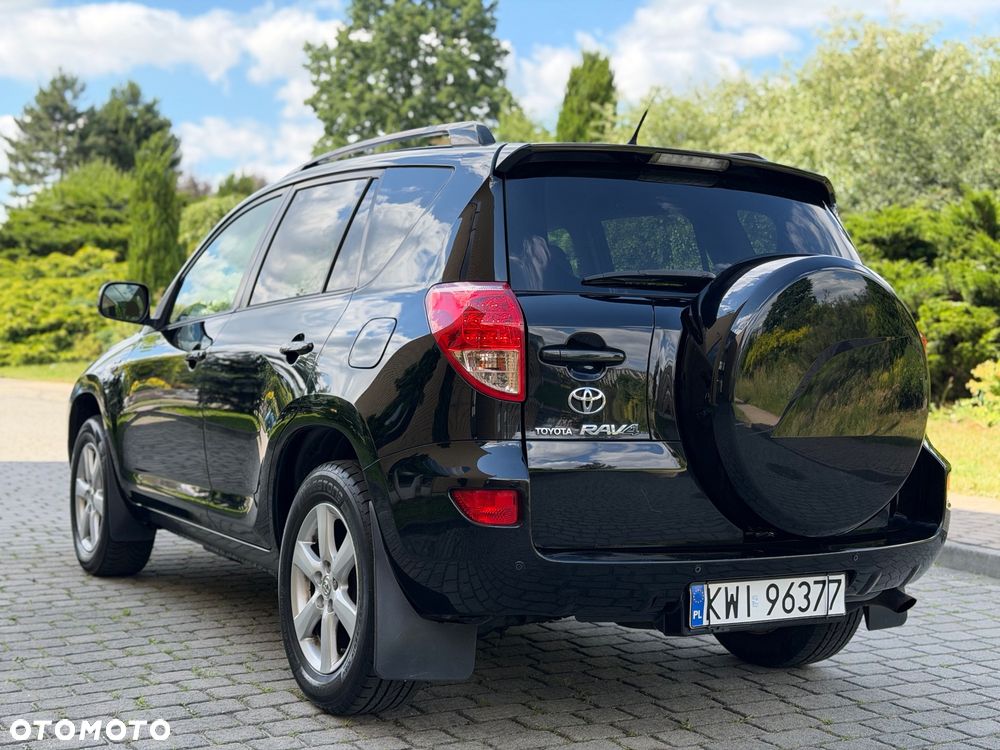 Toyota RAV4 2.2 D-4D Prestige - 4